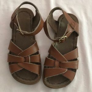 Salt Water leather sandals in cognac color